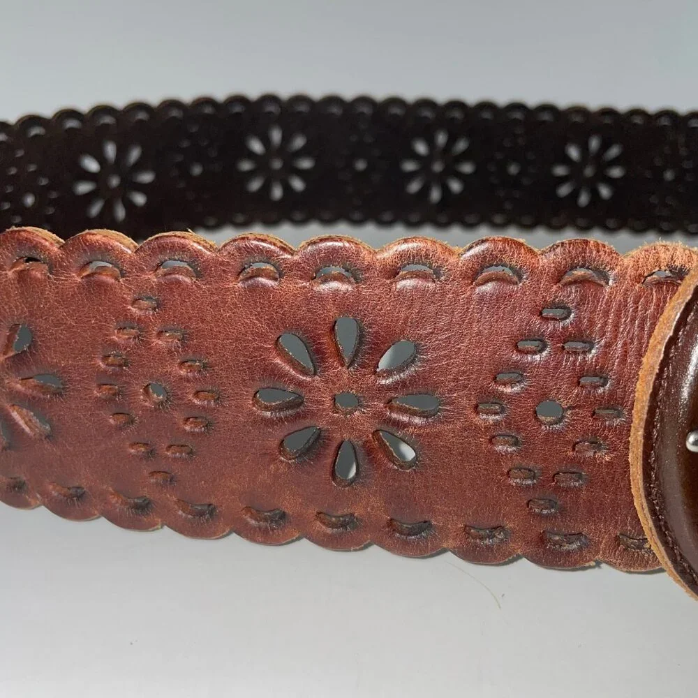 Via Spiga Brown Leather Belt Boho Cut-Out Design Size L Hippie Boho - Picture 2 of 8